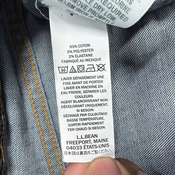 LL Bean Classic Fit Straight Leg Jeans Womens 12 MT Blue Stretch Denim 296351 - Picture 4 of 9